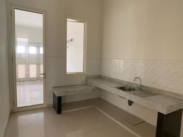 *Dijual Rumah VILLA BUKIT REGENCY 3 , Pakuwon Indah Surabaya Barat