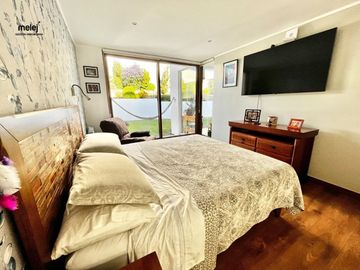 Venta casa Pinares de Montemar, Concón.  Moderna, finas terminaciones