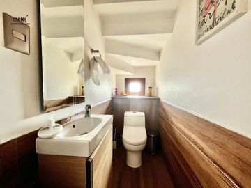 Venta casa Pinares de Montemar, Concón.  Moderna, finas terminaciones