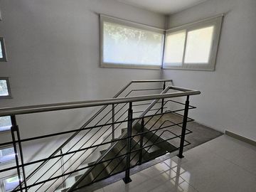 Casa en venta 4 amb en Parque Leloir