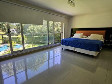 Casa en venta 4 amb en Parque Leloir