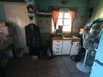 Casa con Departamento en venta en San Antonio de Padua Sur