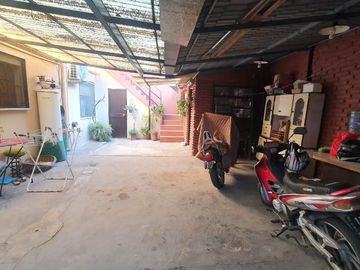 Casa con Departamento en venta en San Antonio de Padua Sur
