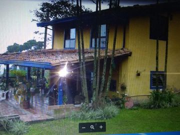 finca en venta en alto de las flores. Cod V14034