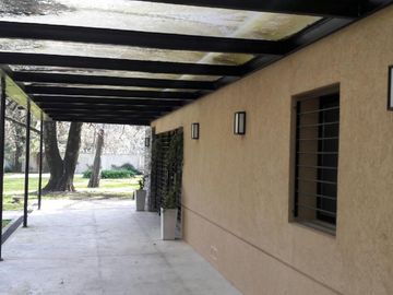 CASA QUINTA moderna pract. a estrenar 4780 m2 arbol. añosa 8 amb. novoa propiedades