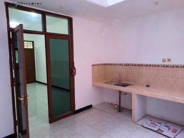 Rumah siap huni satu lantai Taman Puspa Raya