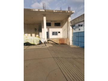 BODEGA EN VENTA AV STA CRUZ CERCA AV EJIDO ACAPULCO