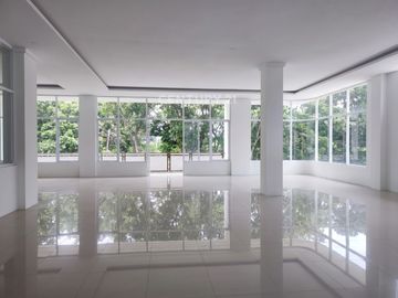 Gudang Gedung 3 Lantai Cocok Mainroad Gatot Subroto Gatsu