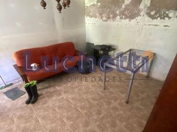 Casa con Departamento en venta en Punta Lara