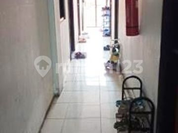 Jual Rumah Kost Cantik 3 Lantai Dekat Tangcity Babakan Tangerang