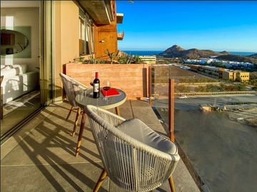 Apartamento a 6 minutos de la playa, alberca de adultos y familiar, residencial