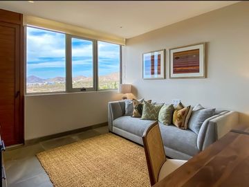 Apartamento a 6 minutos de la playa, alberca de adultos y familiar, residencial