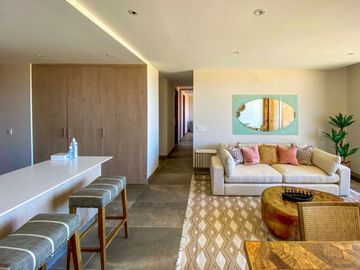Apartamento a 6 minutos de la playa, alberca de adultos y familiar, residencial