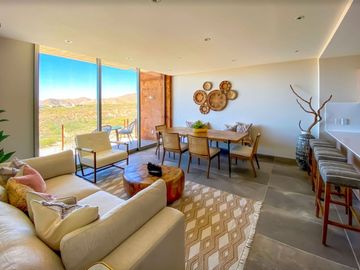 Apartamento a 6 minutos de la playa, alberca de adultos y familiar, residencial