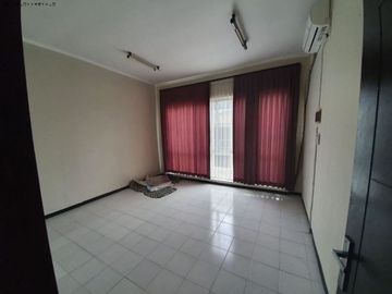 Ruko Satelit Town Square SIAP PAKAI Hadap timur laut