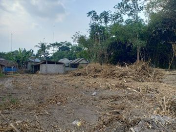 Konsep Rumah Vintage Dalam Prambanan Village II