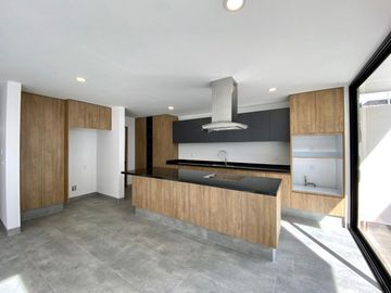 VENTA DE CASA EN ACANTHA, ZIBATA