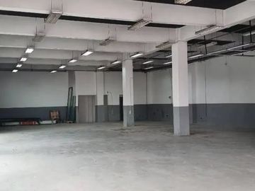 Gedung Siap Pakai 3 Lantai Arief Rahman Hakim Surabaya