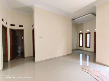 Rumah Baru Siap Huni di Jalan Kaliurang km 13 Dekat UII