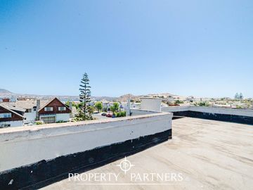 Amplia Propiedad en estratégico sector Comercial de Coquimbo