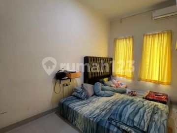 Rumah 3 Lantai Bagus dan Rapi Sumur Bor Cengkareng Jakarta Barat