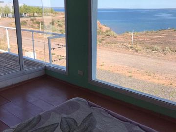 Venta Casa Vista al Lago - Mari Menuco