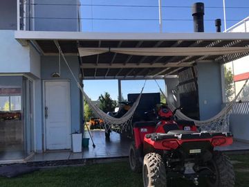 Venta Casa Vista al Lago - Mari Menuco