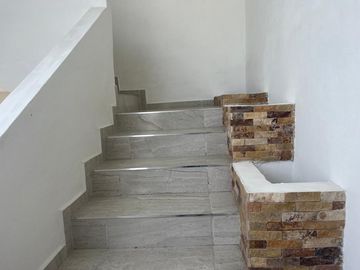 CASA NUEVA CON ALBERCA, A 10 MIN DE TLAYACAPAN Y OAXTEPEC, MORELOS