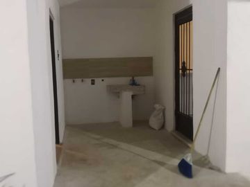 CASA NUEVA CON ALBERCA, A 10 MIN DE TLAYACAPAN Y OAXTEPEC, MORELOS