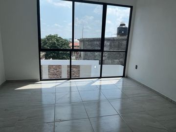 CASA NUEVA CON ALBERCA, A 10 MIN DE TLAYACAPAN Y OAXTEPEC, MORELOS