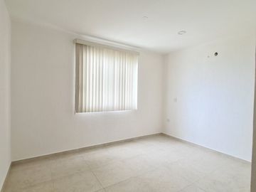 Casa en VENTA CON RECAMARA PLANTA BAJA en LOMAS DE MEDITERRANEO