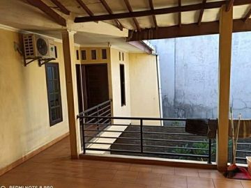 Rumah second banjar wijaya cipondoh tangerang siap huni lokasi sangat strategis