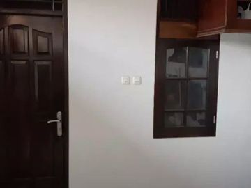 Rumah Dalam Perumahan Dekaet Duren Village Karang Tengah
