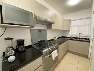 En Venta Departamento en Candiles, Alberca, 2 Recamaras, Equipado, Oportunidad !