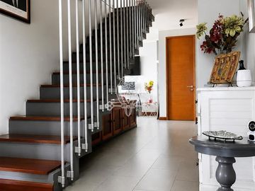 VENTA POR VIAJE DUPLEX EN LAS CONDES