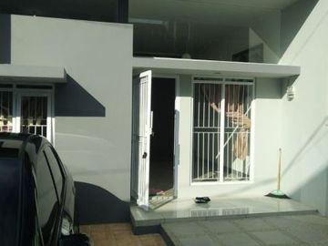 Rumah minimalis modern dii arcamanik Bandung | NOVIETHA