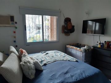 Casa en Venta en William Morris- Hurlingham - Permuta Por Quinta