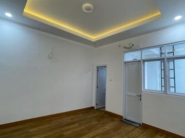 Rumah Strategis Modern Mewah Luas Jl Lebar Duren Sawit Jakarta Timur