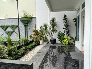 Rumah Strategis Modern Mewah Luas Jl Lebar Duren Sawit Jakarta Timur