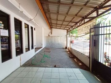 Di Sewakan Rumah Cocok Untuk Usaha Lokasi Mainroad di Antapani Bandung