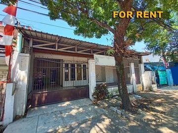 Di Sewakan Rumah Cocok Untuk Usaha Lokasi Mainroad di Antapani Bandung