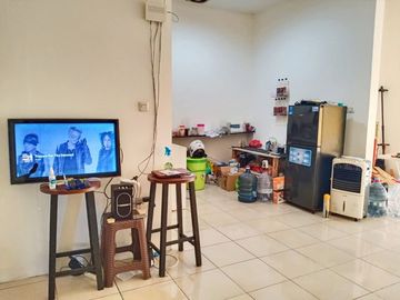 Di Sewakan Rumah Cocok Untuk Usaha Lokasi Mainroad di Antapani Bandung