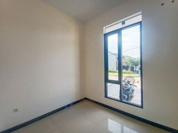 Di Sewakan Rumah Baru 3 Kamar di Cluster Sherwood TKI 5, Margaasih Bandung