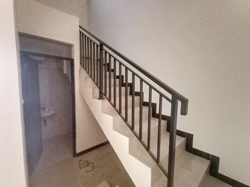 Di Sewakan Rumah Baru 3 Kamar di Cluster Sherwood TKI 5, Margaasih Bandung