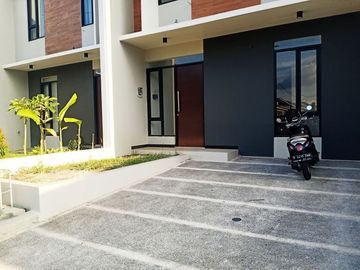 Di Sewakan Rumah Baru 3 Kamar di Cluster Sherwood TKI 5, Margaasih Bandung