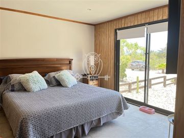 Parcela con casa en venta 3D 2B en Guanaqueros Coquimbo
