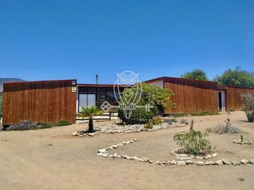 Parcela con casa en venta 3D 2B en Guanaqueros Coquimbo