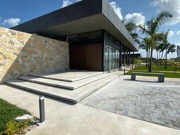 VENTA CASA EN CONKAL AL NORTE DE MERIDA