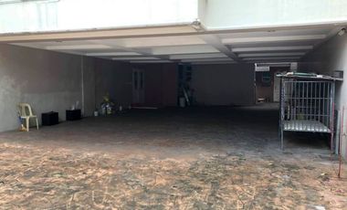 FOR RENT: 4-storey House near West Avenue, Quezon City