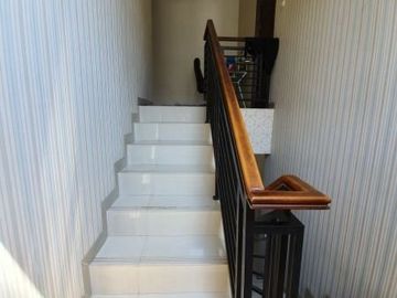 Rumah Lux 3Lt, Furnished, Cluster di Bukit Cinere, Gandul